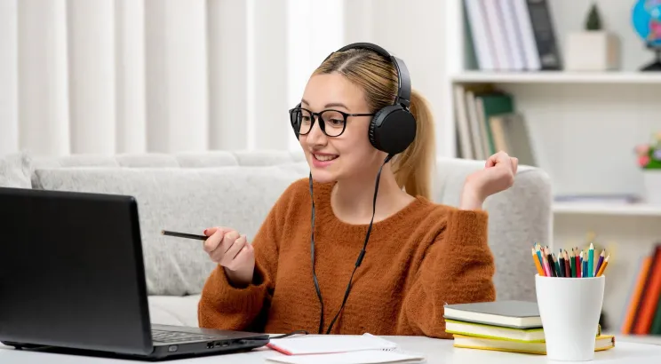 Studii online interactive la cursul de contabilitate pentru începători oferit de Educont